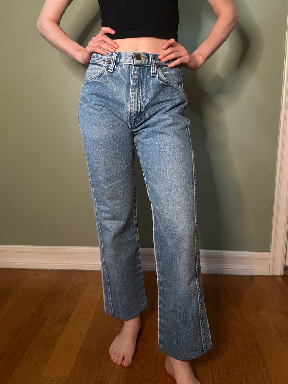 Wrangler Straight Leg Jeans in Light Blue Denim